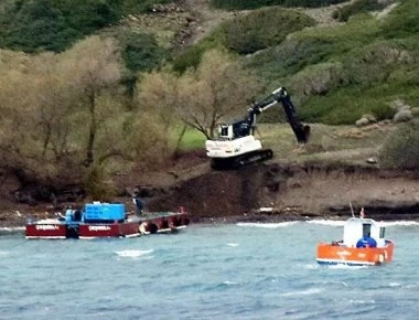 Νέες φωτογραφίες και βίντεο από τις εργασίες των Τούρκων στο φυλάκιο απέναντι από τα Ίμια